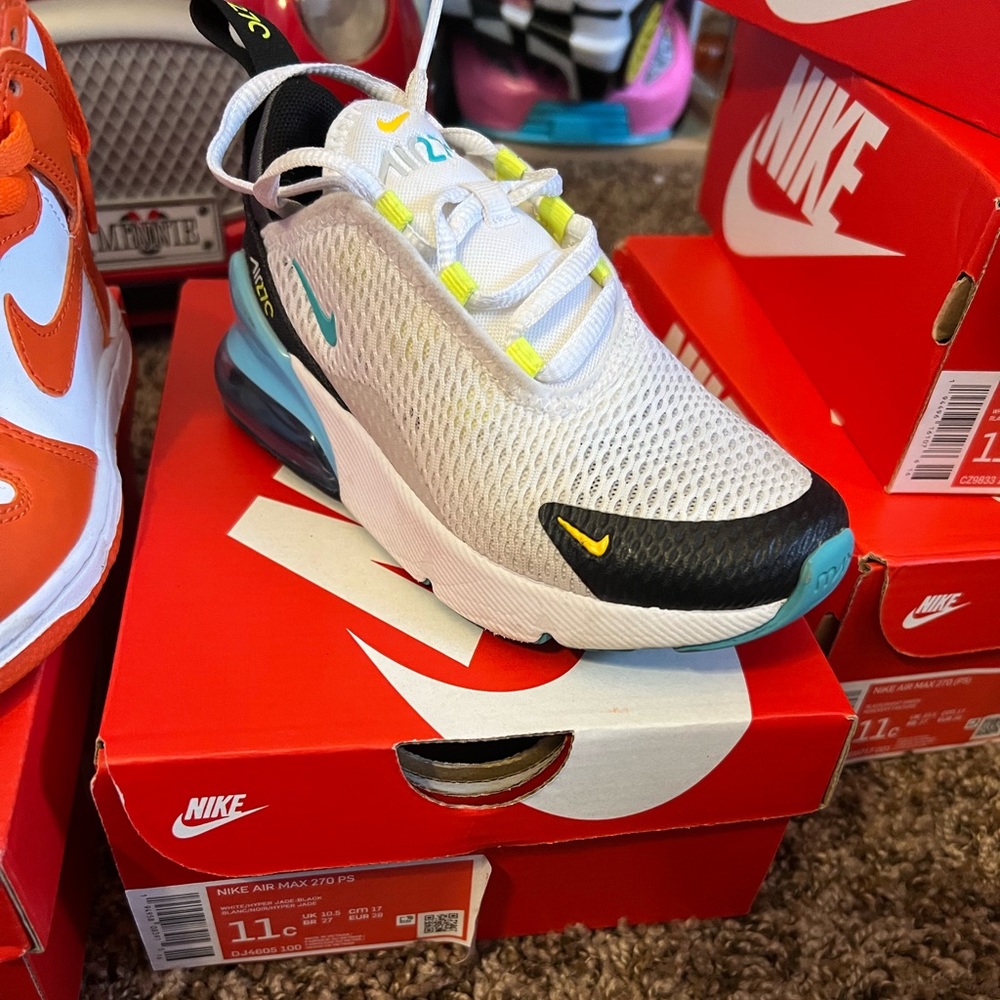 Nike shoes